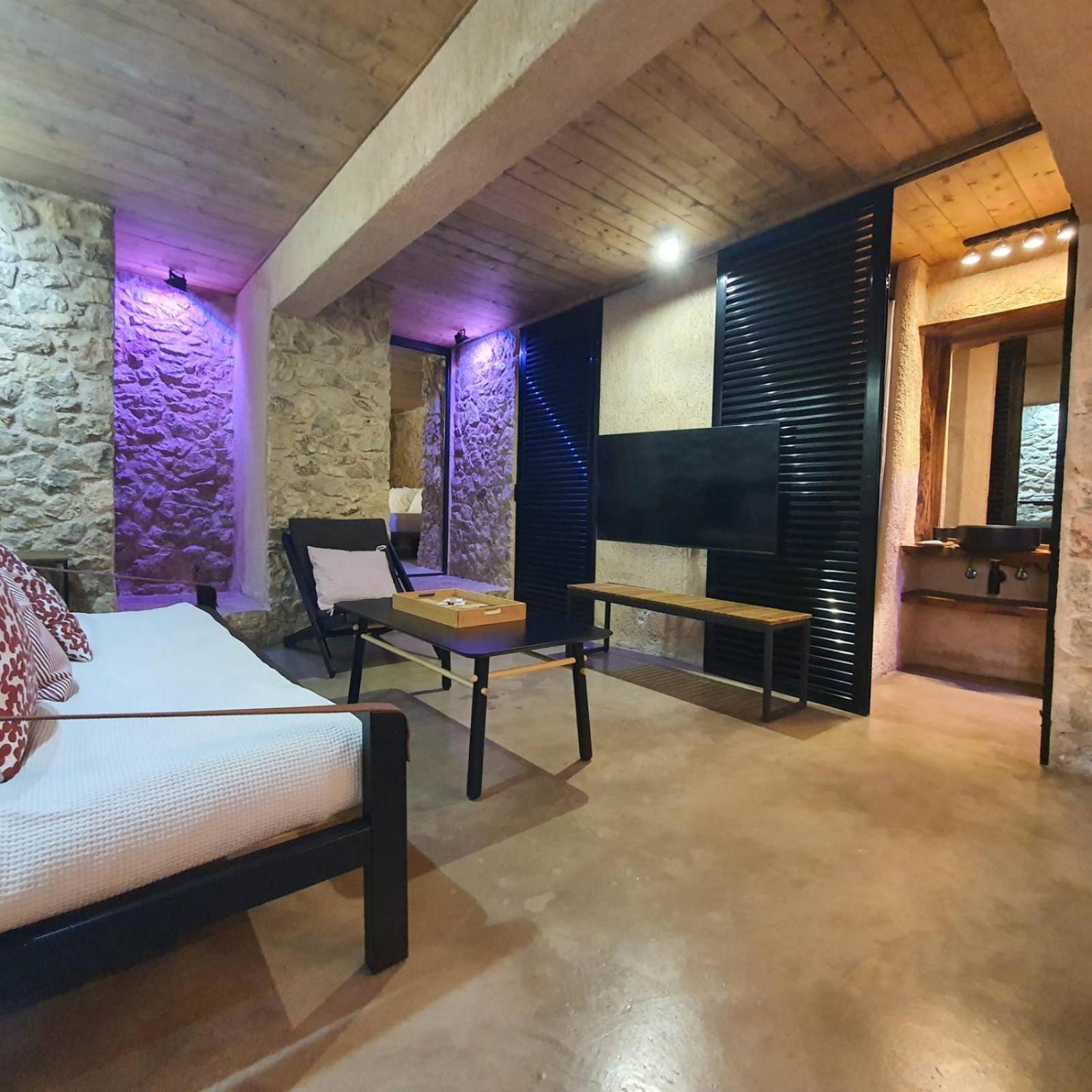 Sea View Garden Suites Piræus Eksteriør billede