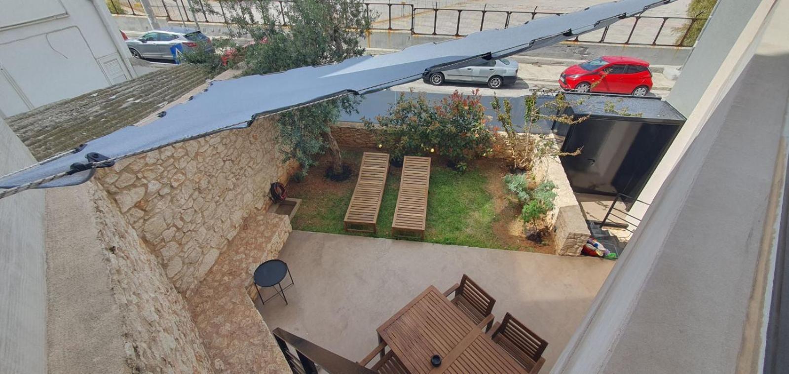 Sea View Garden Suites Piræus Eksteriør billede